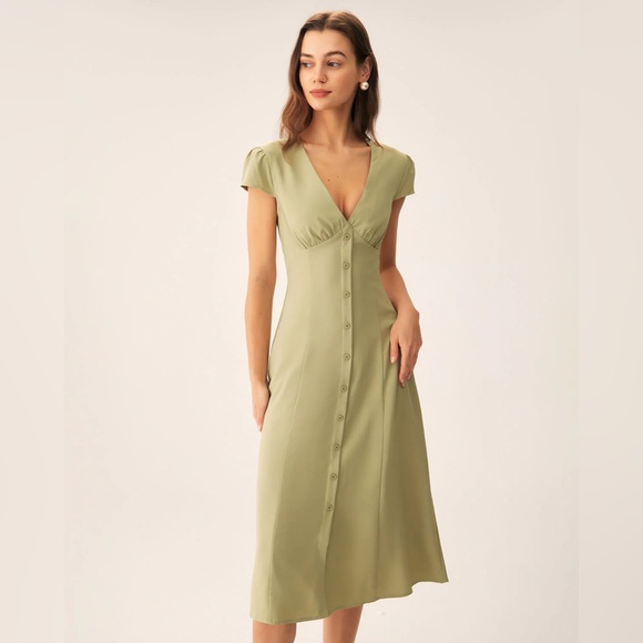 RIHOAS Dresses & Skirts - RIHOAS Sage Button-Front Midi Dress